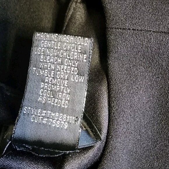 Connected Apparel Jumpsuit Womens Size 6 Solid All Black Cold Shoulder Zip Up - Picture 5 of 6